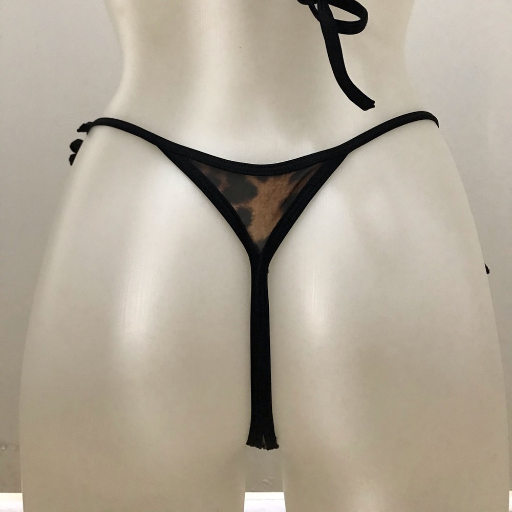 Bikini - Picture 6 of 6